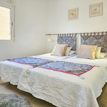 One Bedroom شقة فوينخيرولا