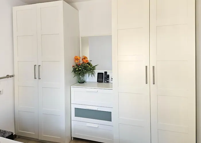 One Bedroom Lejlighed